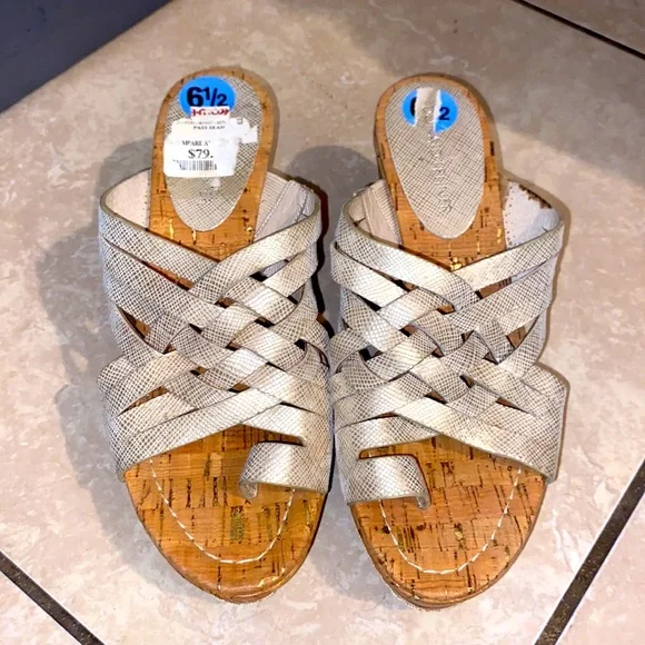 Donald J Pliner Flore Natural Patent Cork Wedge Metallic Strap Sandals Size 6.5